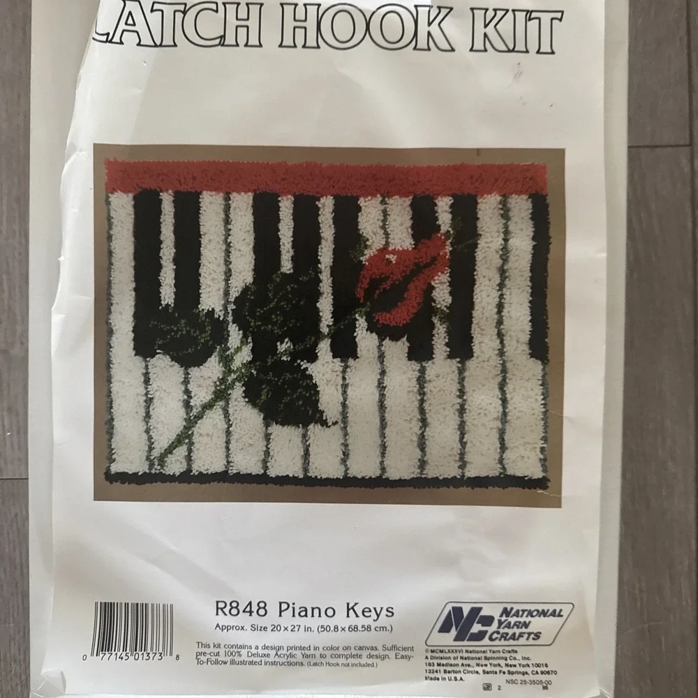 Natura Latch Hook Kit #R848 Piano Keys 20